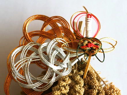 松と粟で作るお正月風飾り（作り方・材料）