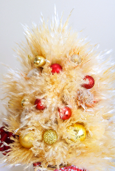 パンパスグラスで作るクリスマスツリー 2種類(作り方・材料)