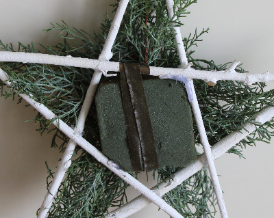 星形クリスマスリースの作り方・材料