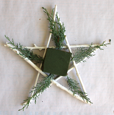 星形クリスマスリースの作り方・材料