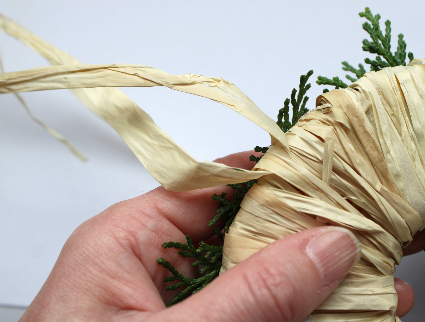 ヒノキのミニリースの作り方・材料