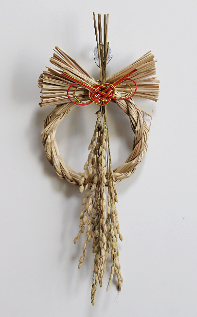 稲穂としめ縄リースベースで作る正月風飾り（作り方・材料）