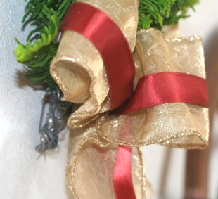 クジャクヒバのクリスマスガーランド　材料・作り方