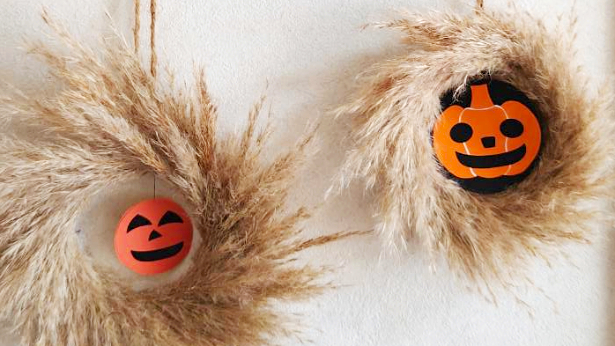 パンパスのミニリースをハロウィン仕様にしてみた