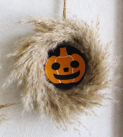 パンパスのミニリースをハロウィン仕様にしてみた
