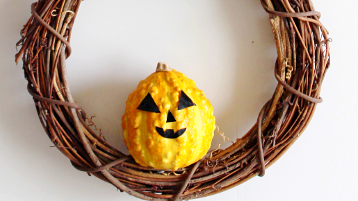 ハロウィンかぼちゃとハートリーフのリースの作り方・材料