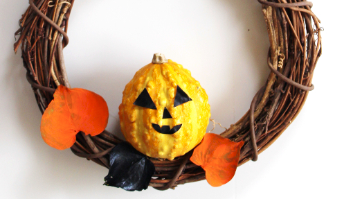 ハロウィンかぼちゃとハートリーフのリースの作り方・材料