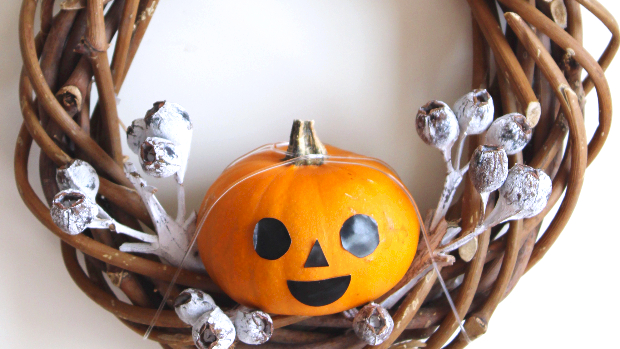 ハロウィンかぼちゃとユーカリのリースの作り方・材料