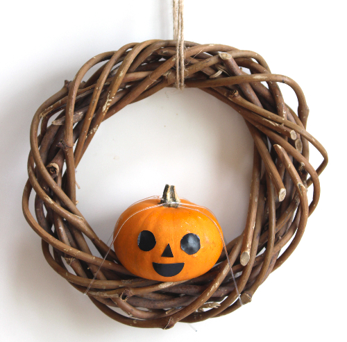 ハロウィンかぼちゃとユーカリのリースの作り方・材料
