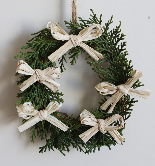 ヒノキとラフィアリボンのミニリースの作り方・材料