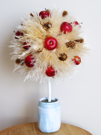 パンパスとリンゴのトピアリ(作り方・材料)